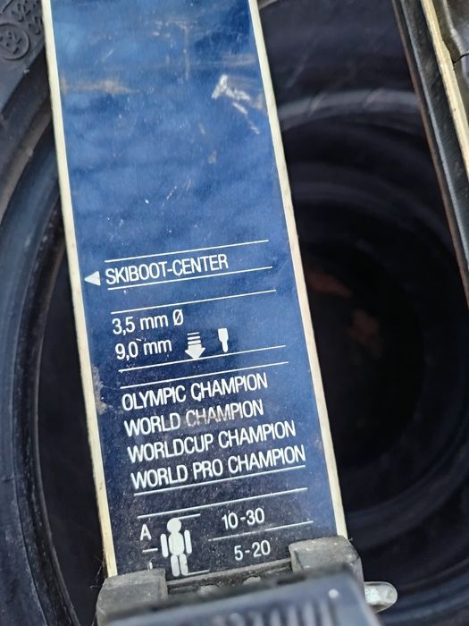 Ски Atomic F6 ретро