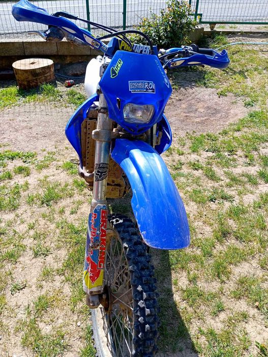 Vând motocicletă Yamaha 450 cm.