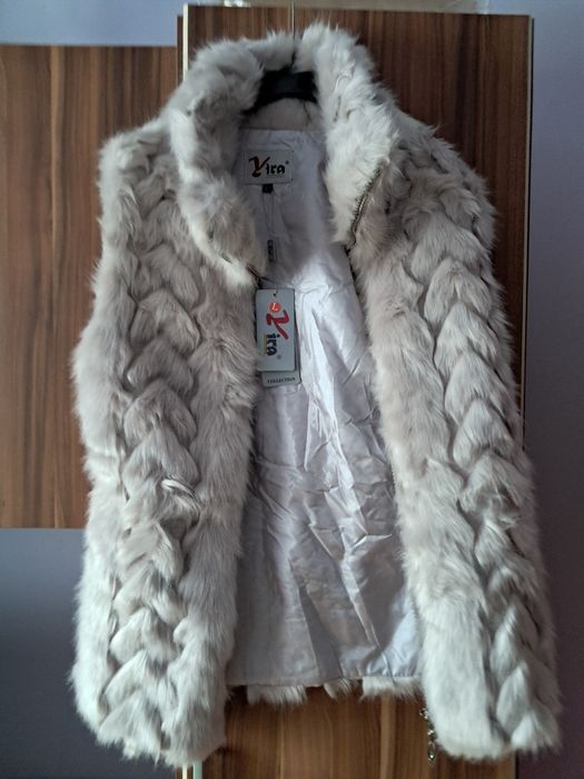 Vesta dama,blana
