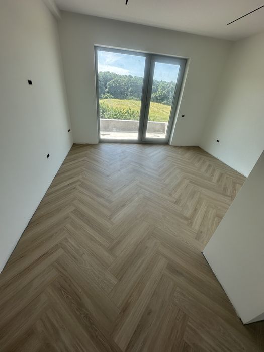 Montaj parchet SPC/ laminat /lipt /plinta polimer/MDF /usi interioare