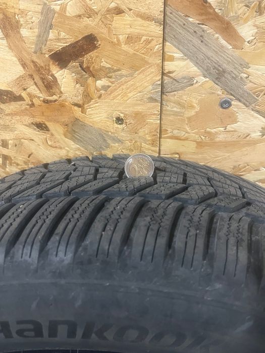 Зимни Гуми Hankook I Cept evo 3 -  225 / 60 R18 104V