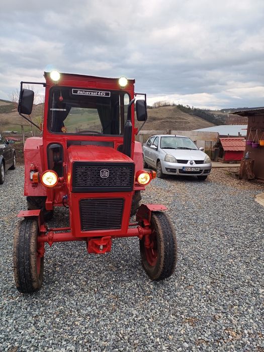 Vând tractor utb 445 cu utilaje