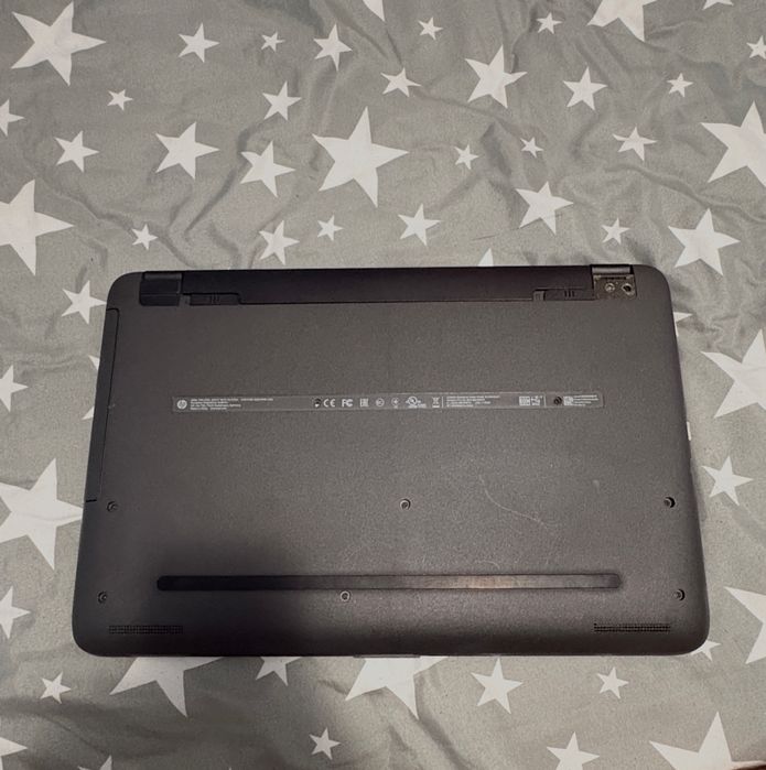 Laptop HP 250 G4 – ideal pentru școală, office și uz zilnic