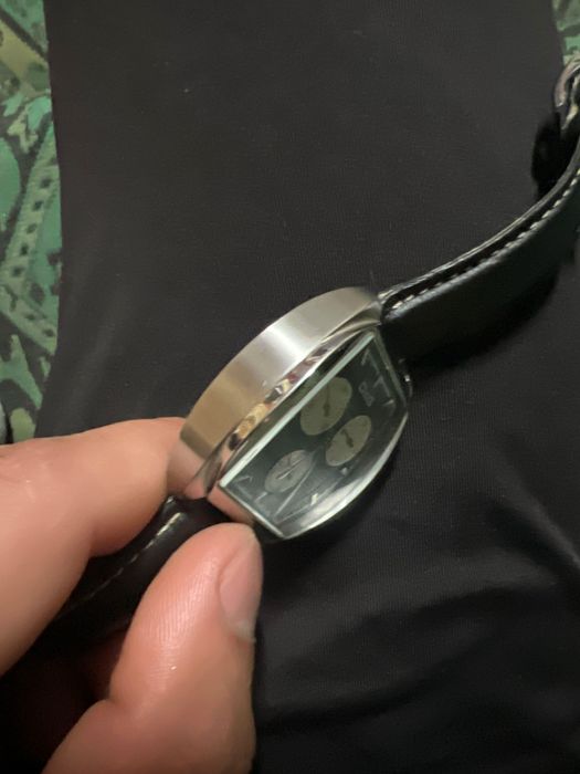 часовник в отлично състояние. Но каишката е малко изхабена