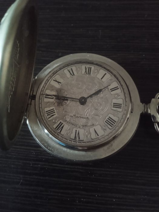 Продам часы СССР