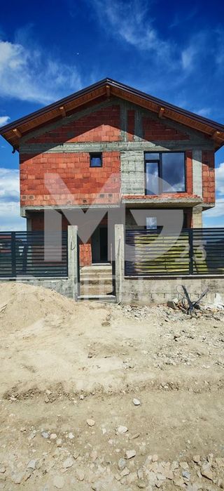 Къща в Пловдив, област-с.Брестник площ 185 цена 333000