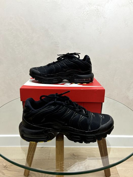 Nike Air TN Black