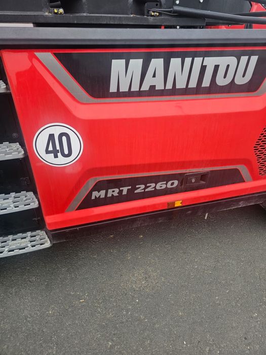 Telehandler rotativ MANITOU MRT model 2260