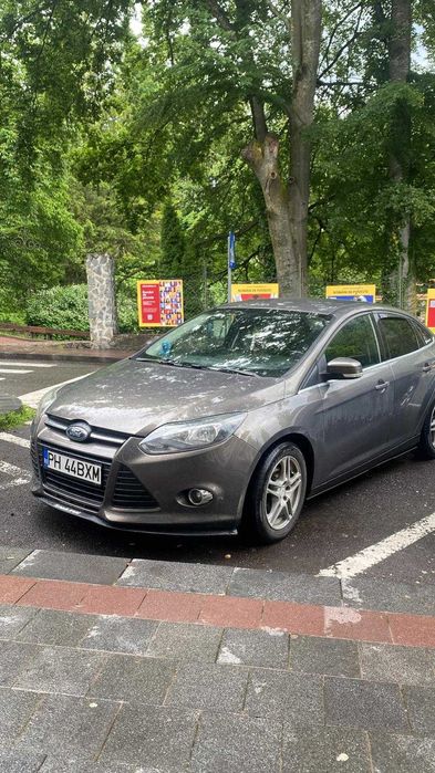 FORD Focus 2011 — imagine 4