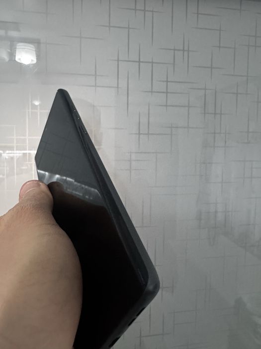 Motorola g85 5g / 256 GB / 8G RAM