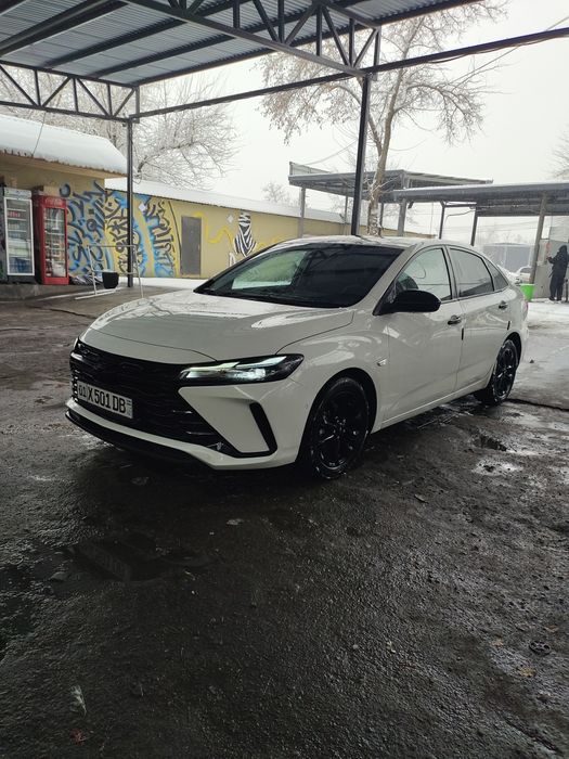 Monza Turbo 2023 yil  24.000km yurgan  17.500