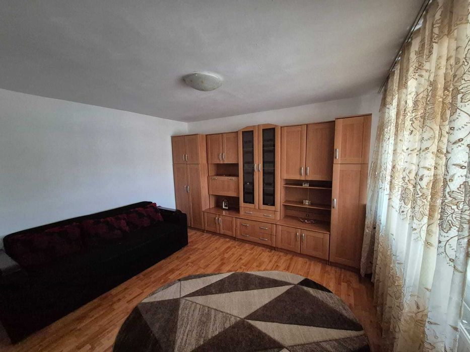 Inchiriez apartament 2 camere Tg Jiu