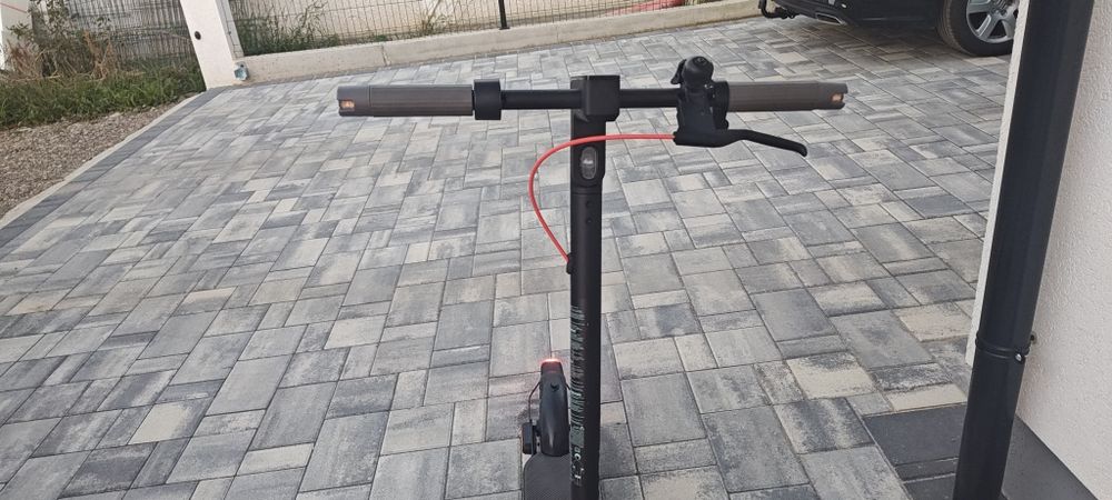 Trotineta electrica Xiaomi Electric Scooter 4 Pro Gen2
