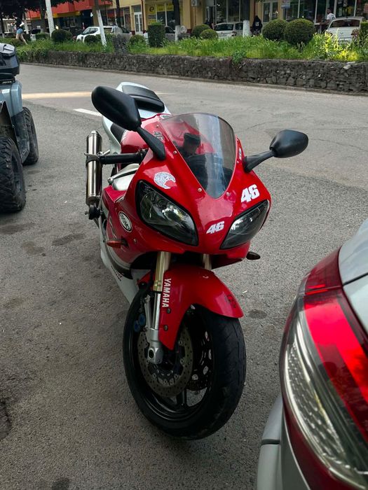 Se vinde Yamaha R1