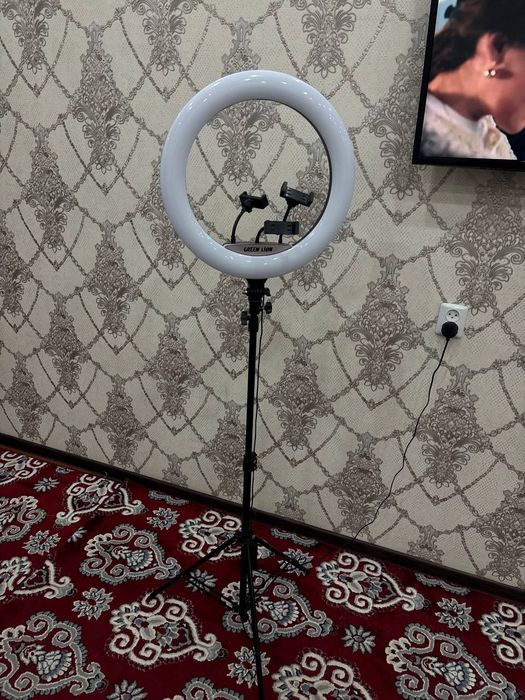 Led lampa sotiladi srochniy 450ming som