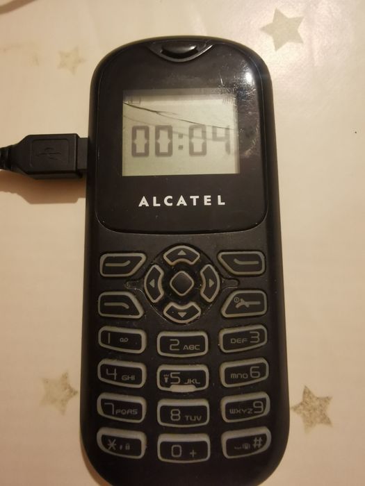 Телефон ALCATEL с фенерче