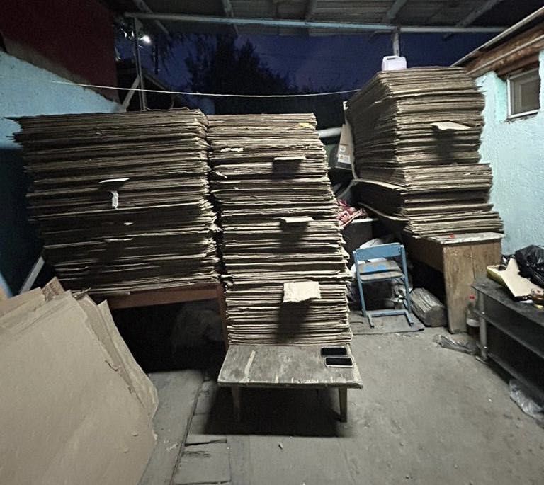 Картонные листы , картон по 200