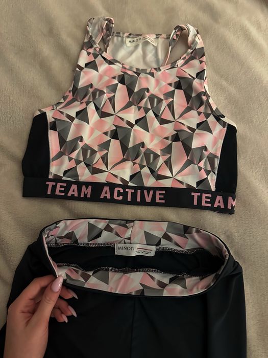 Спортен сет от две части