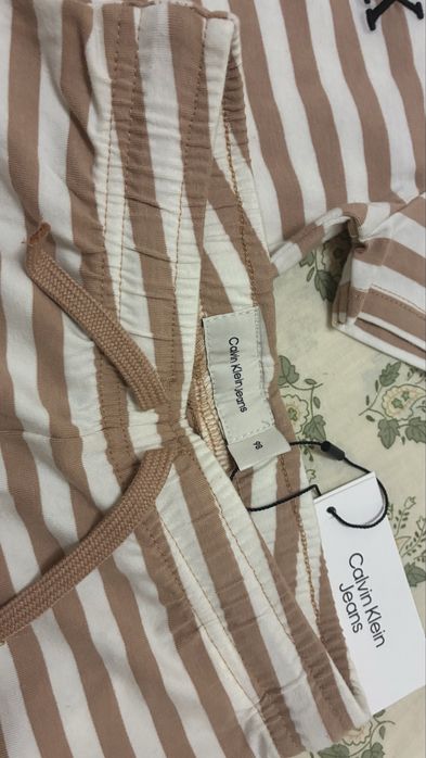 Calvin Klein детски екип