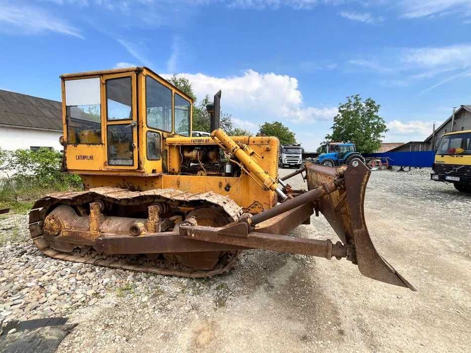 Buldozer Caterpillar D6D 165 cai, latime lama de 380 cm