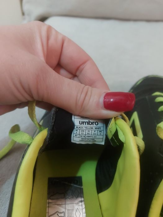 Бутонки NIKE Mercurial размер 35,ADIDAS размер 32, Стоножки Umbro 36,5