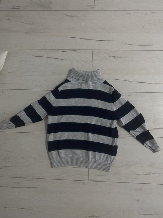 Продам детские кофты