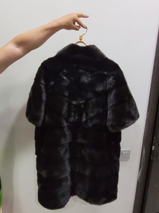 Продам норковую шубу.