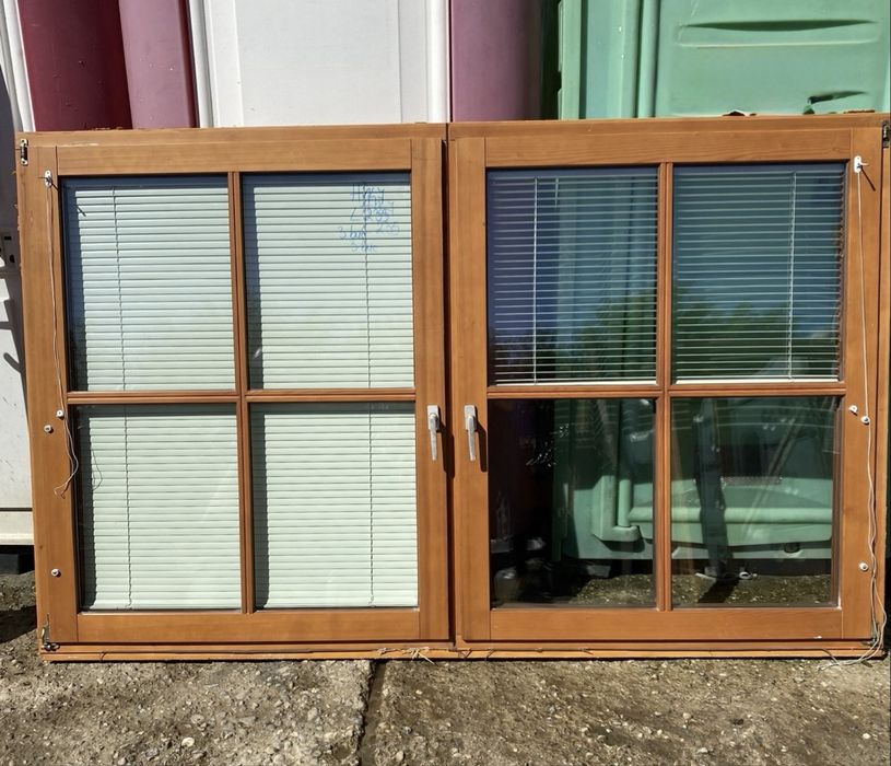 FEREASTRA LEMN TRIPAN H 147 x L 235 Germania 3 buc