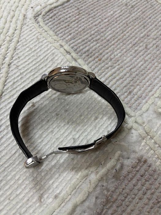 Продам часы оригинал