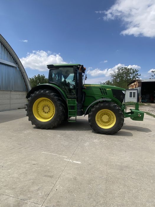 John Deere 6190R