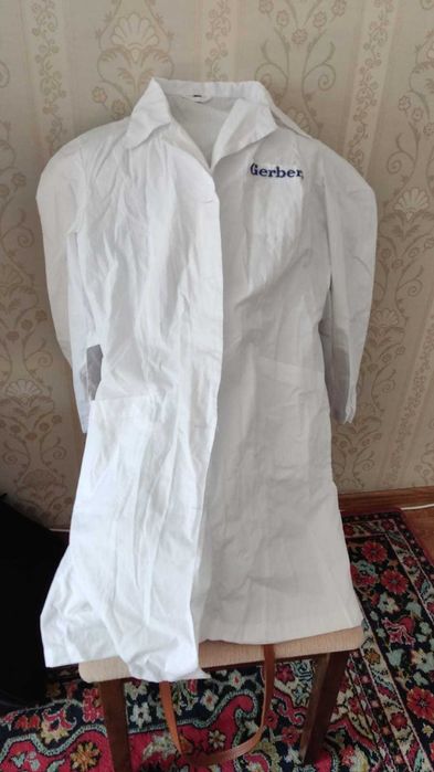 Медицинский белый халат