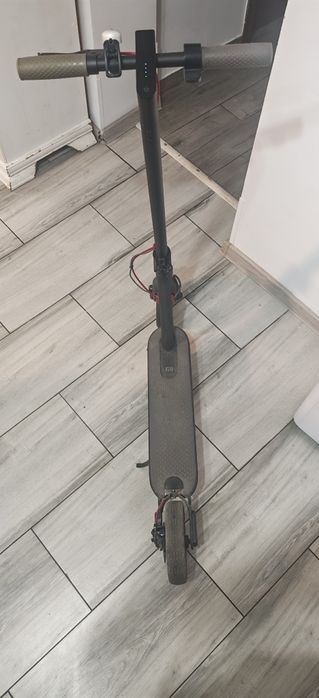 Trotinetă electrică Xiaomi M365 vând sau schimb cu baterie PowerPack, 500 Wh