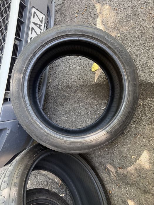 Anvelope vara 255/40/R19 (3 bucati)