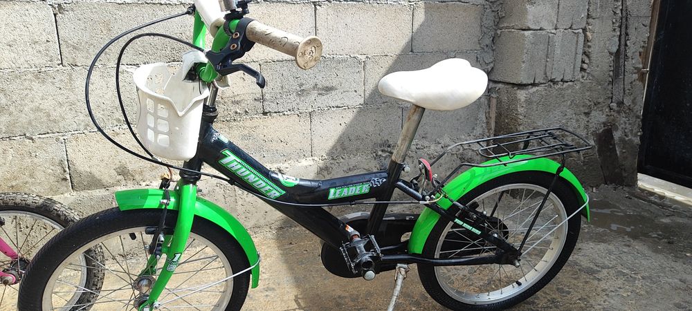 2,колелета за момче и момиче запазени почти  нови