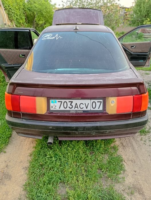 Продам Ауди 80 б3