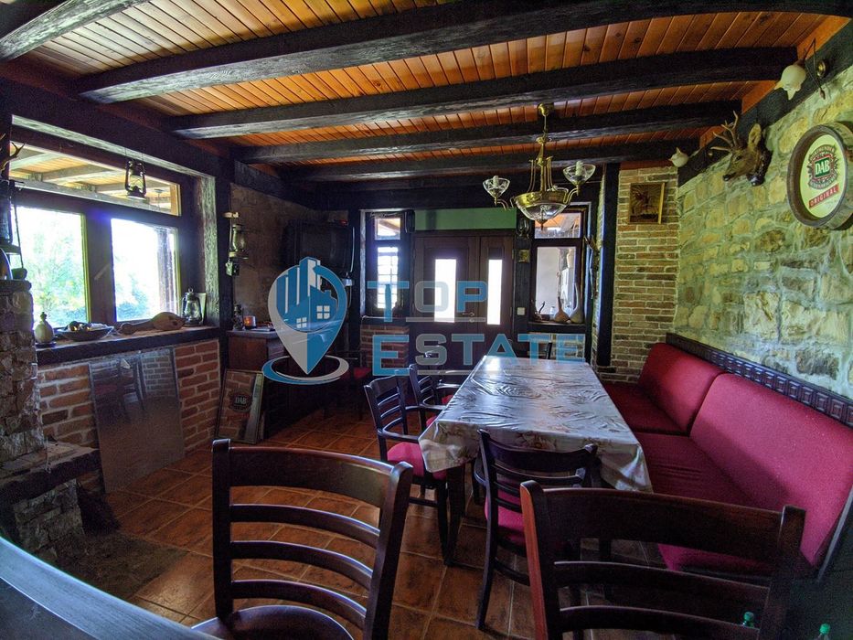 Продава се Къща в Елена - 1200 кв.м за 375 €/кв.м - Снимка #3