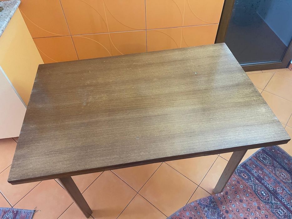 Masa extensibila , lemn