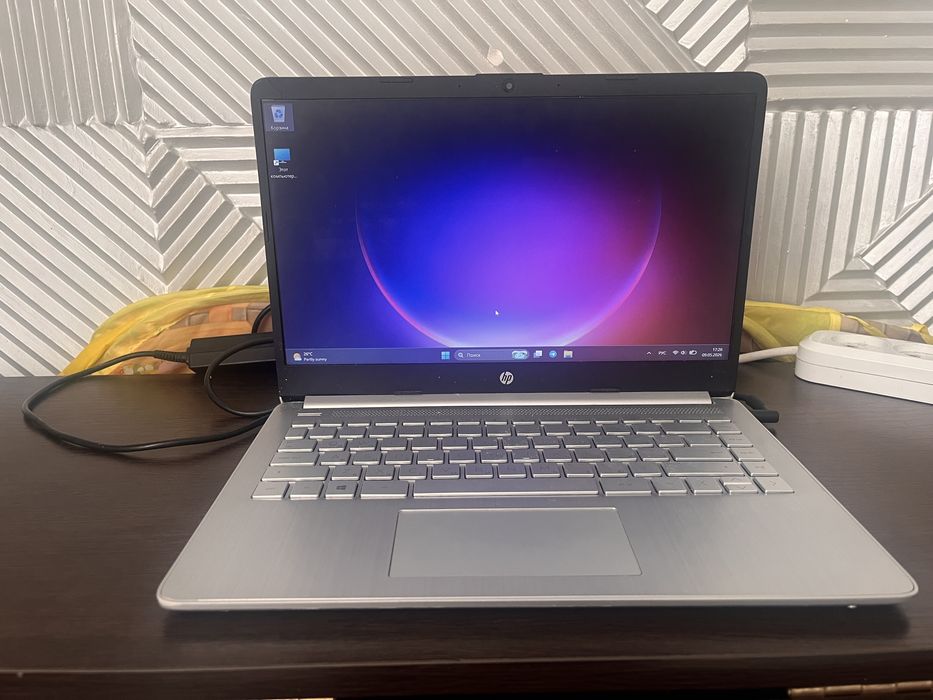 HP Laptop 14s-tfq0xxx