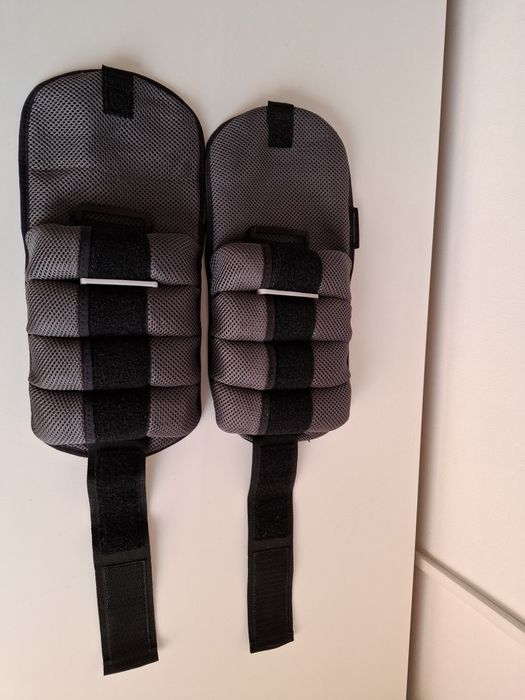 Greutăți glezne si încheieturi pentru fitness  2X2kg ( aproape noi)