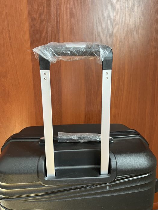 Ручная кладь размер S чемодан