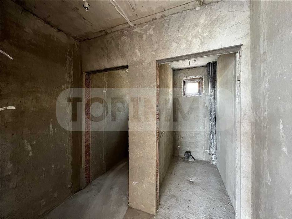 Двуетажна къща в село Рогачево