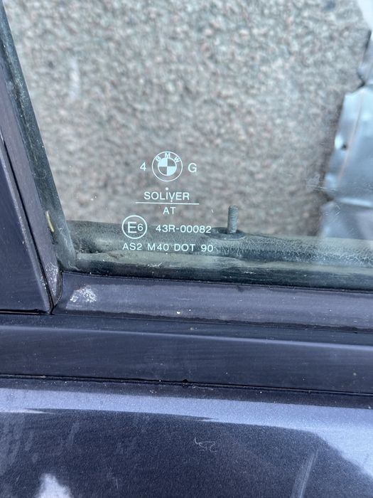 BMW E30 правая передняя дверь