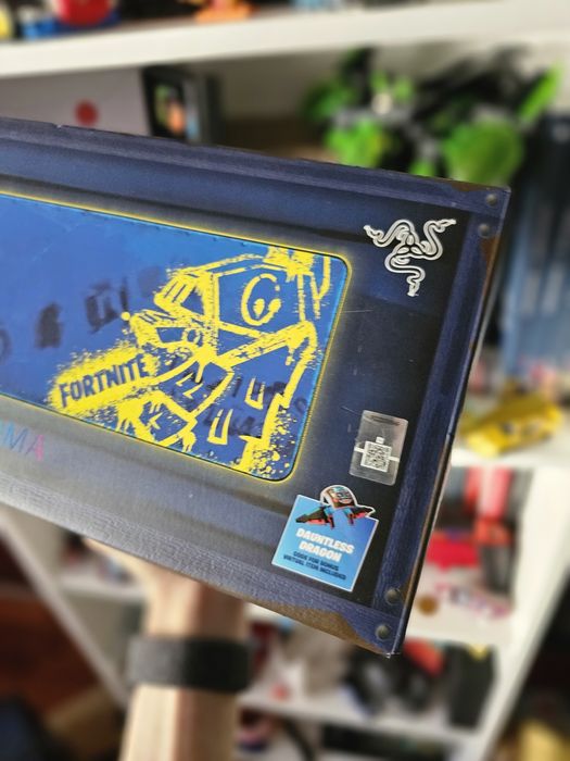 Mouse pad razer goliathus extended chroma fortnite edition nou - sigil