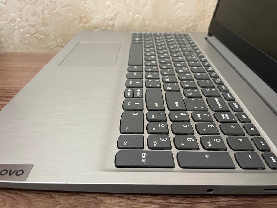 Lenovo ideapad /Celeron N4020/4Gb Ram/256Gb Ram/