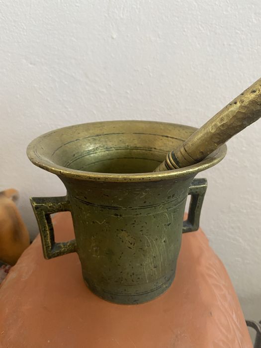 Mojar din bronz