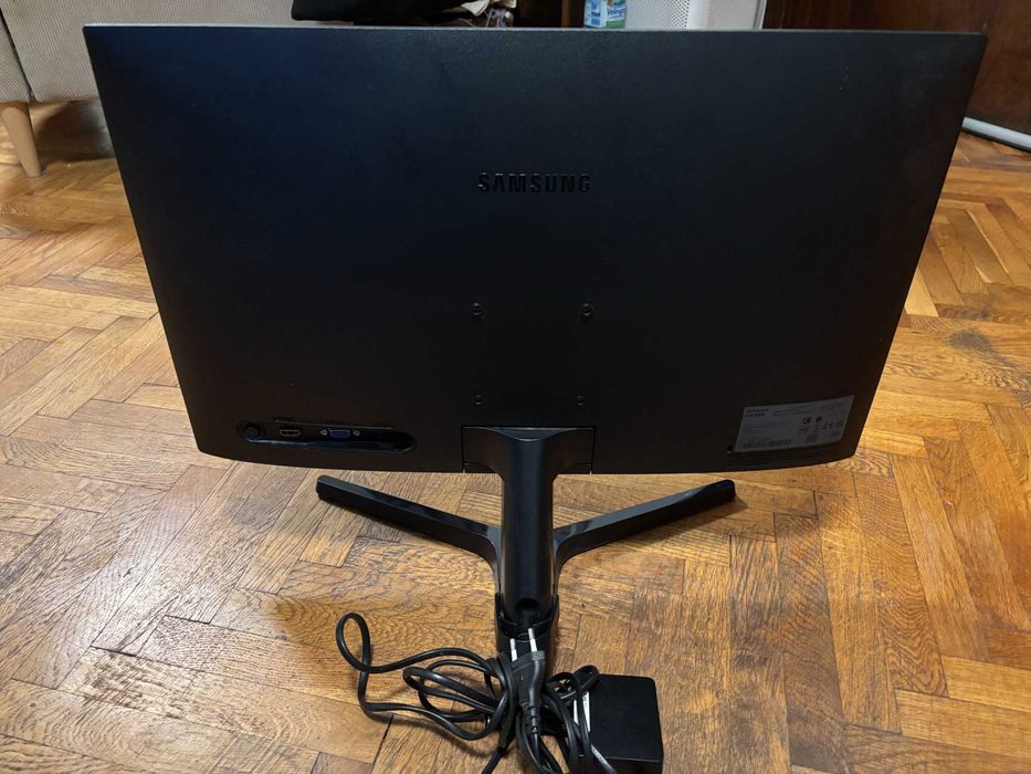 Samsung Monitor S24R350FHU 24” Full HD IPS HDMI/VGA – Отлично състояние