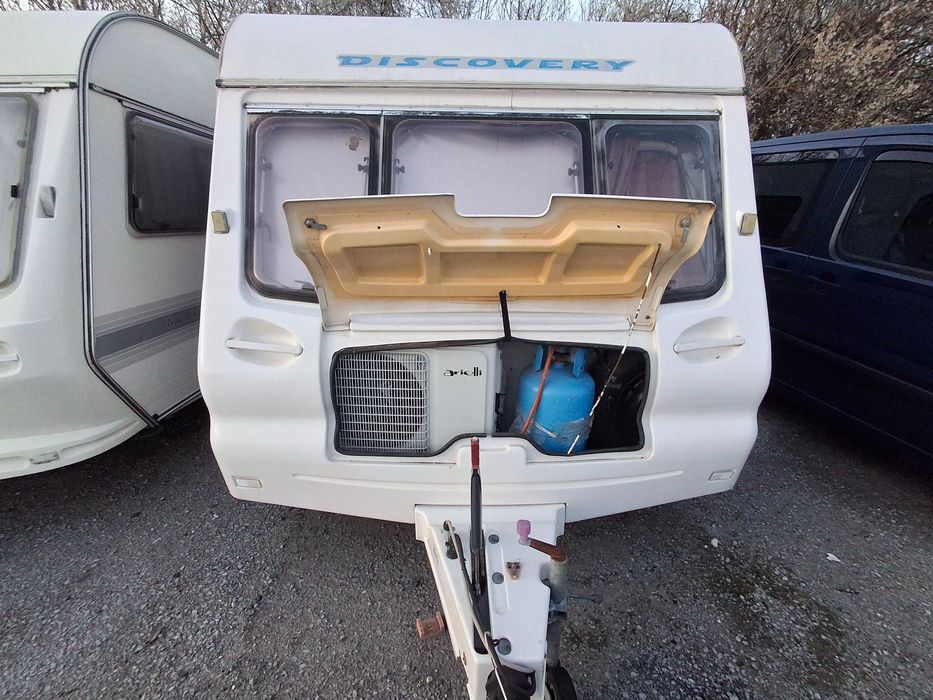 Kаравана баели 200