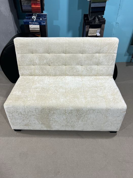 Диван для дома офиса салона красоты