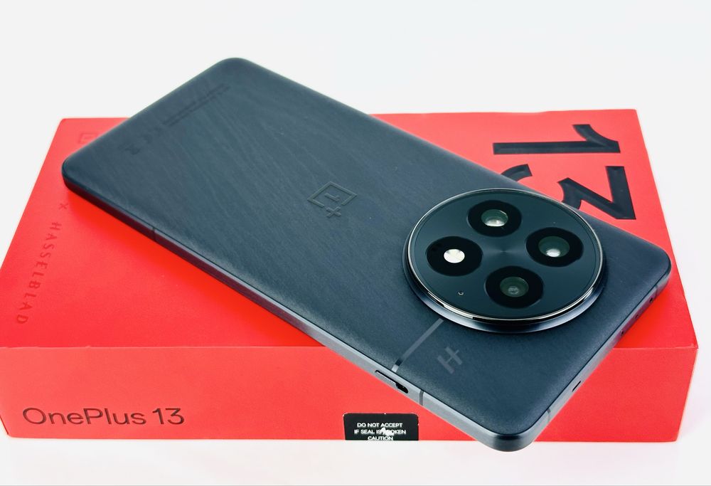 OnePlus 13 5G 256GB 16RAM Black Eclipse Перфектен!Гаранция!