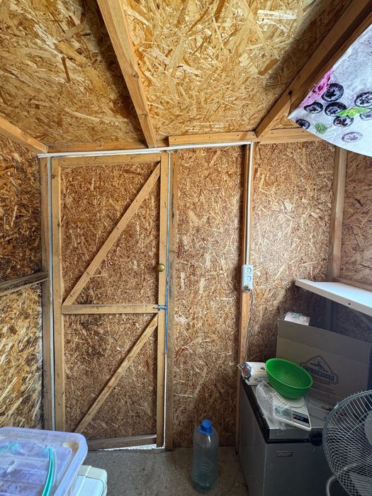 Продам киоск 2на2 для мороженого